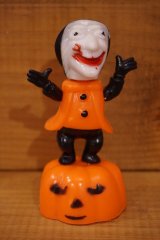 画像: Witch Push Puppet