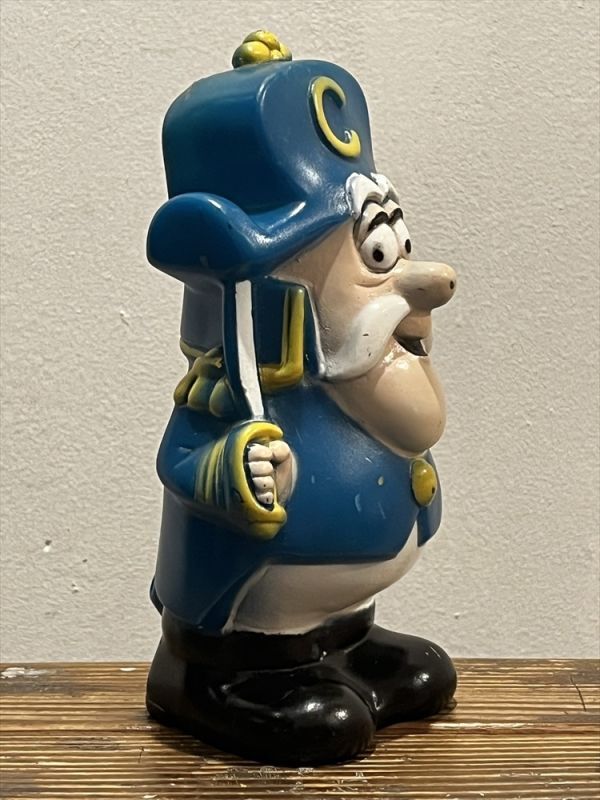 画像: CAP'N CRUNCH COIN BANK