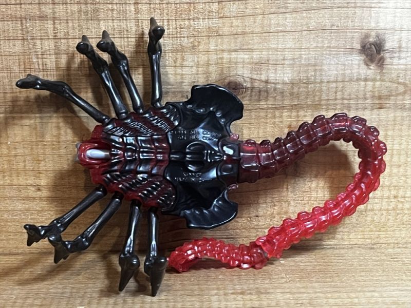 画像: QUEEN FACE HUGGER ※loose